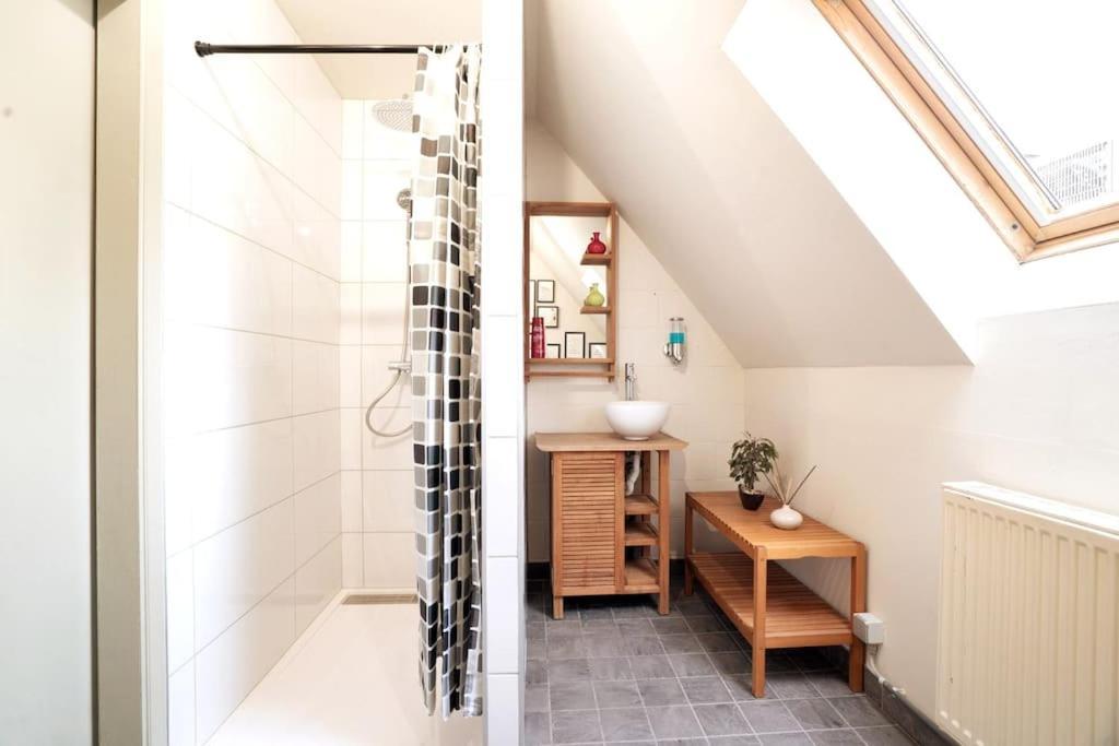 Gite Et Chambre D'Hote Gussignies Buitenkant foto
